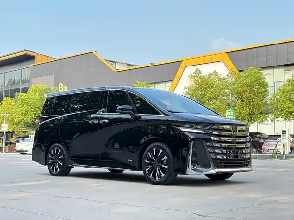 Toyota Vellfire 2025