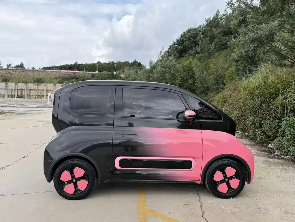 Baojun Kiwi EV 2023 — фото 11