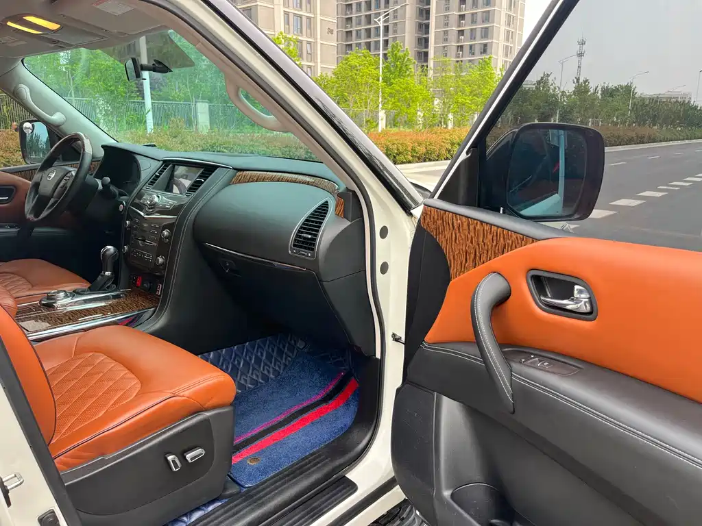 Nissan Patrol 2020 — фото 16