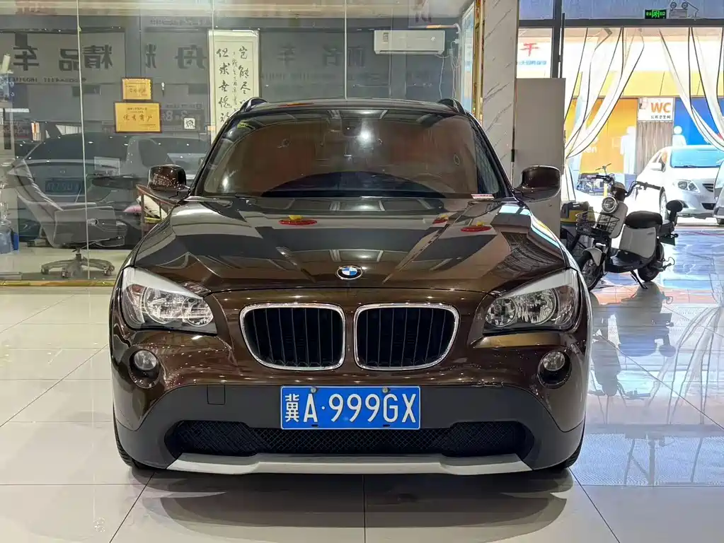 BMW X1 2012