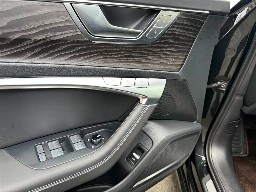 Audi A6L 2025 — фото 9