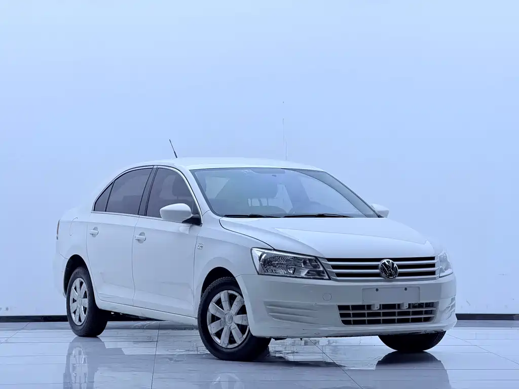 Volkswagen Santana 2013