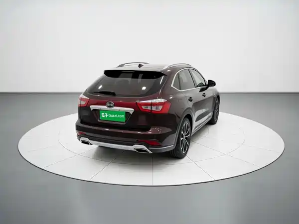 BYD S7 2015