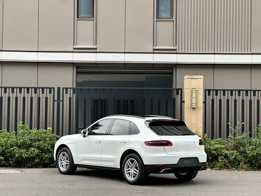 Porsche Macan 2016 — фото 6