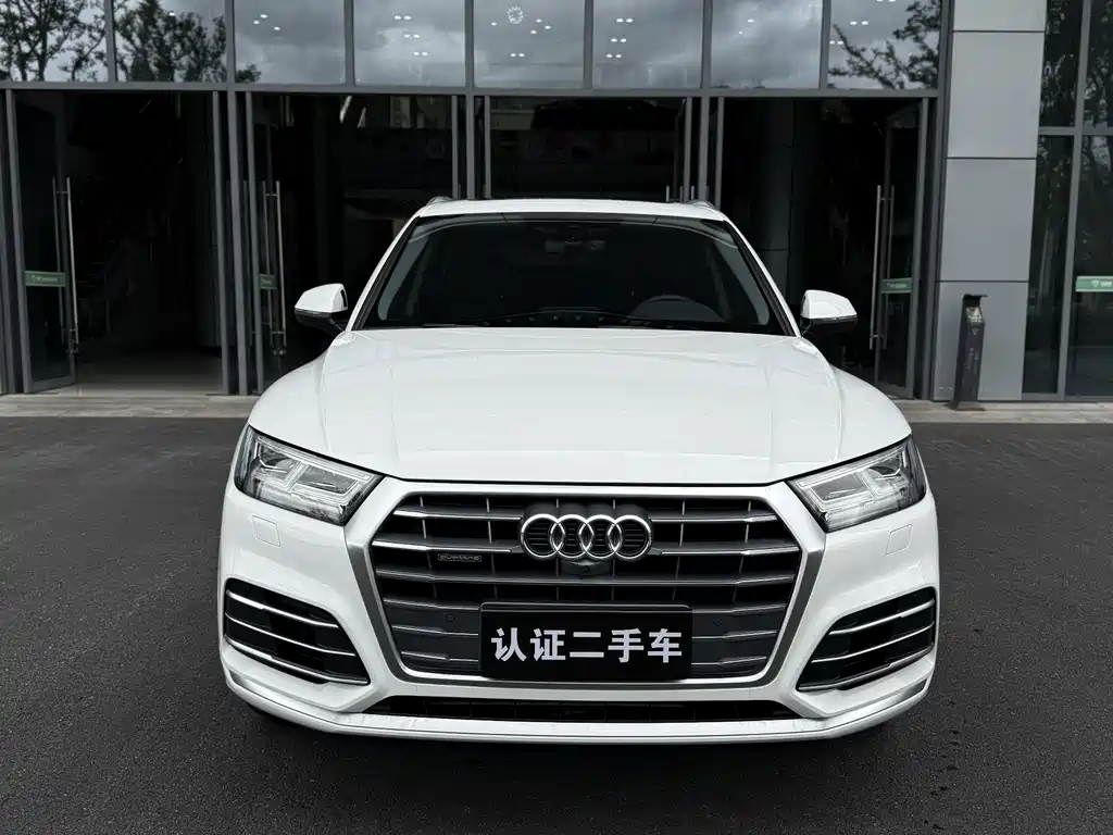 Audi Q5L 2022 — фото 3