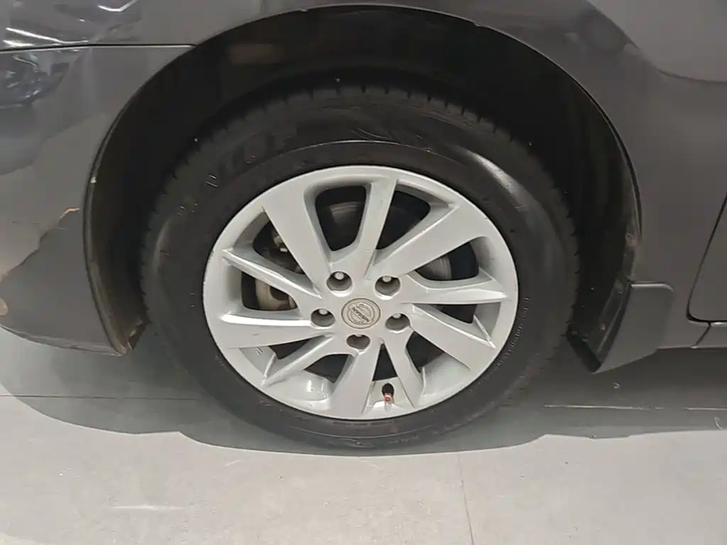 Nissan Sylphy 2015 — фото 23
