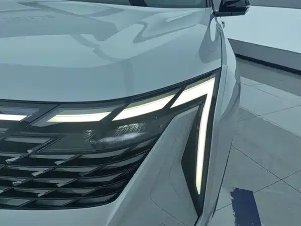 Geely Boyue L 2024