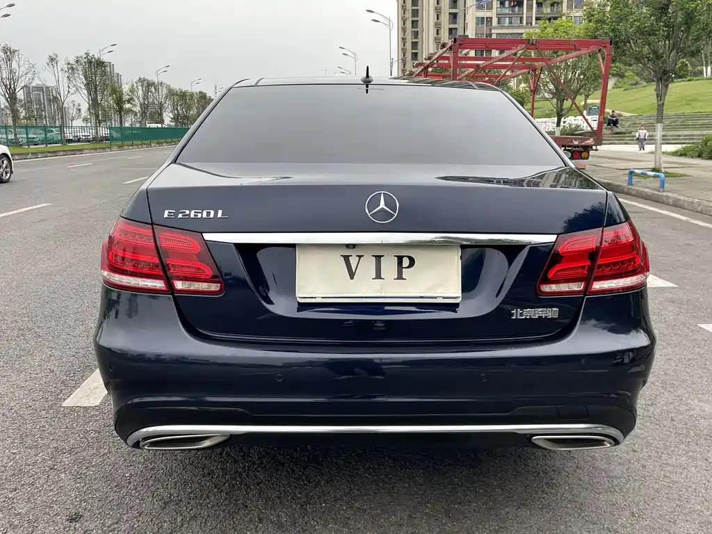Mercedes-Benz E-Class 2015