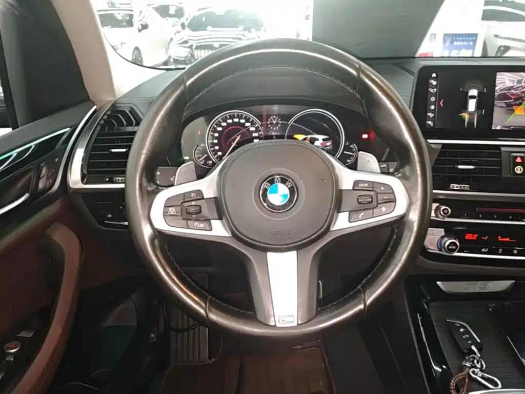 BMW X3 2019 — фото 11