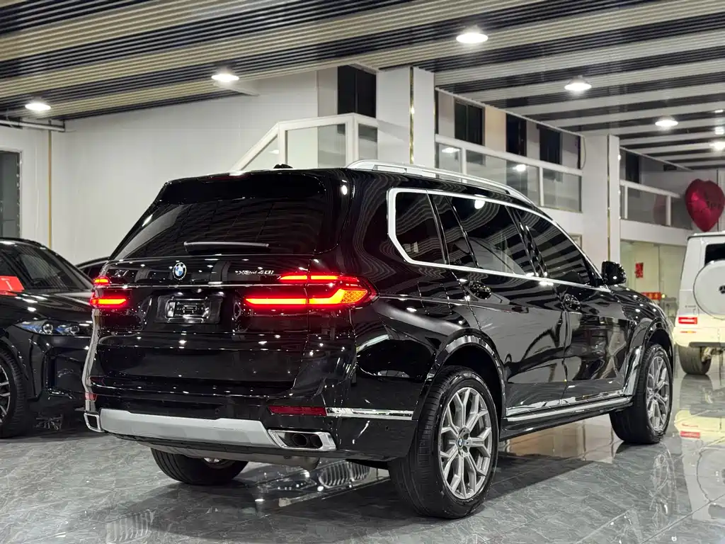 BMW X7 2024 — фото 15