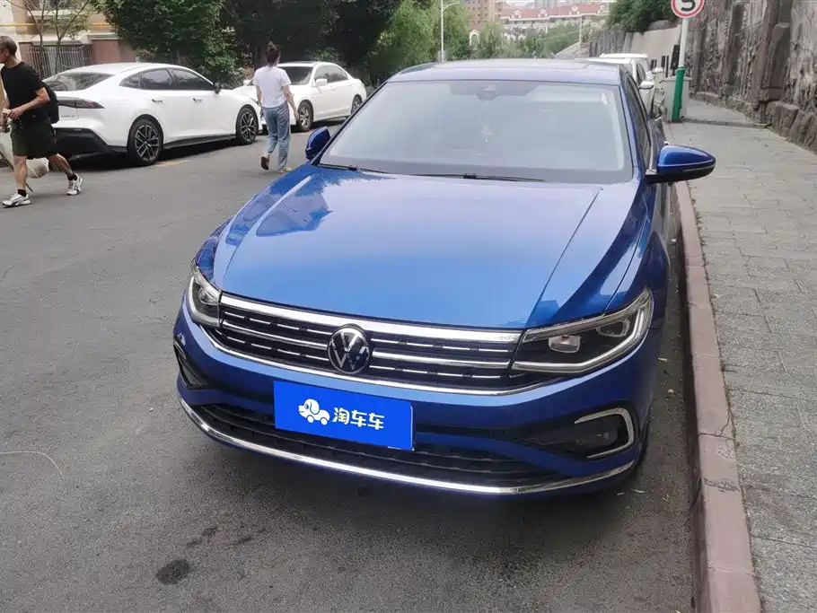 Volkswagen Bora 2023
