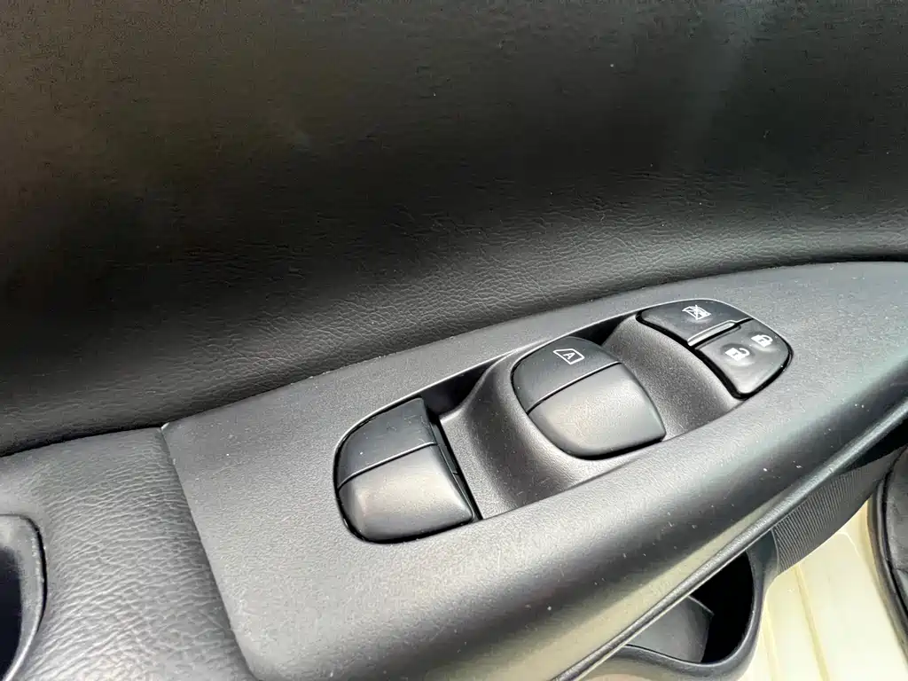Nissan Sylphy 2022 — фото 13