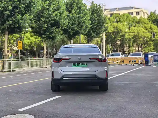 NIO EC6 2021