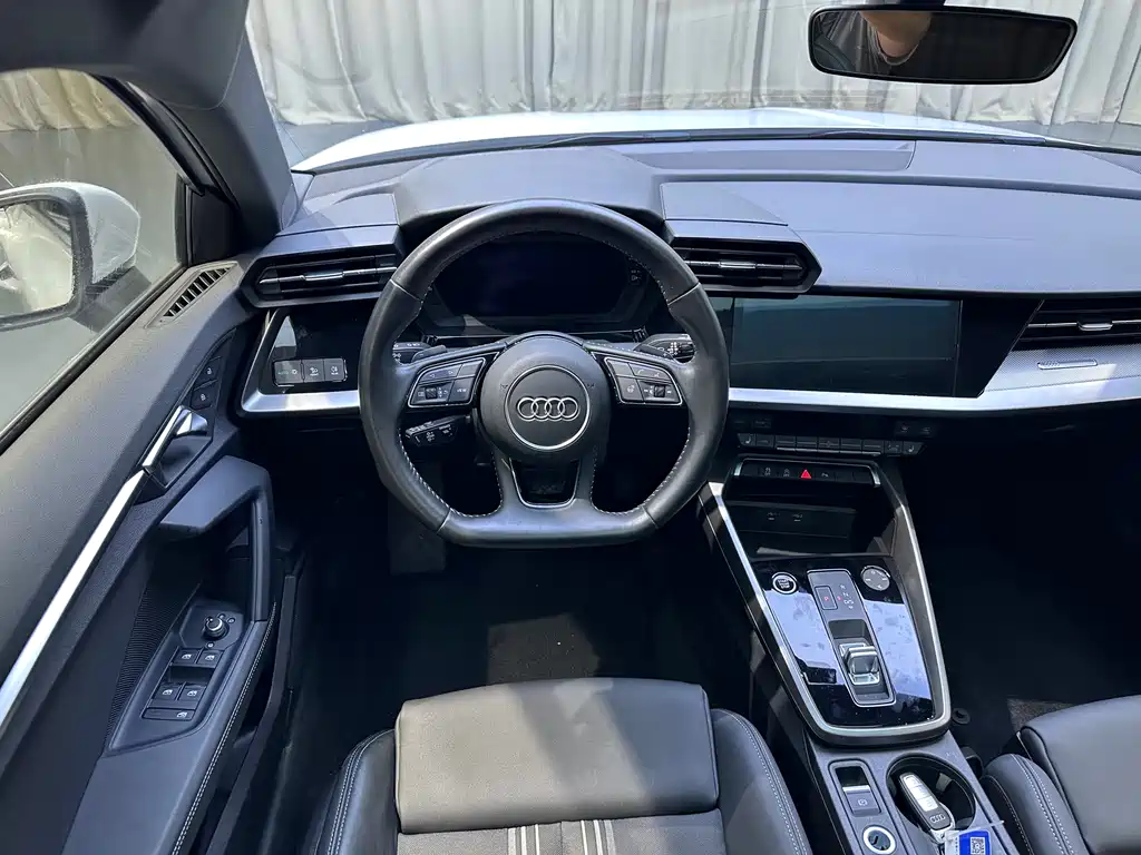 Audi A3 2022 — фото 12