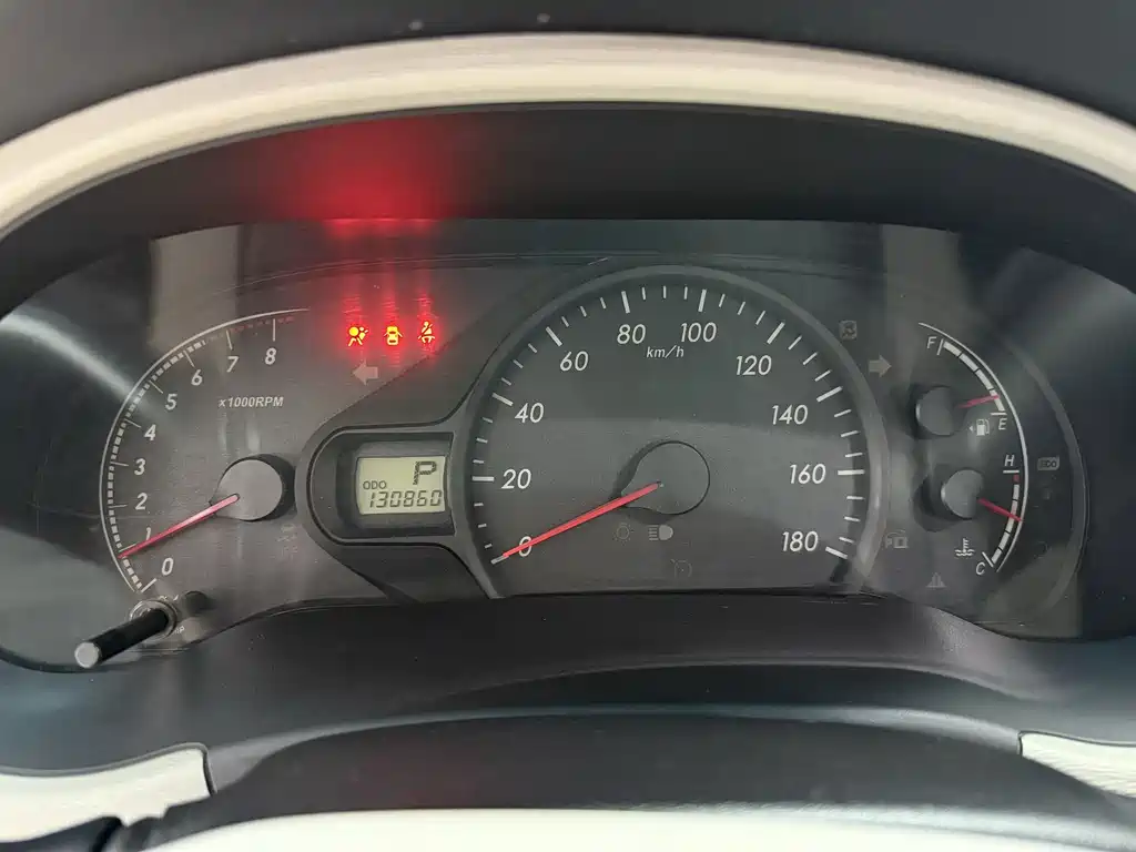 Toyota Sienna 2015 — фото 5
