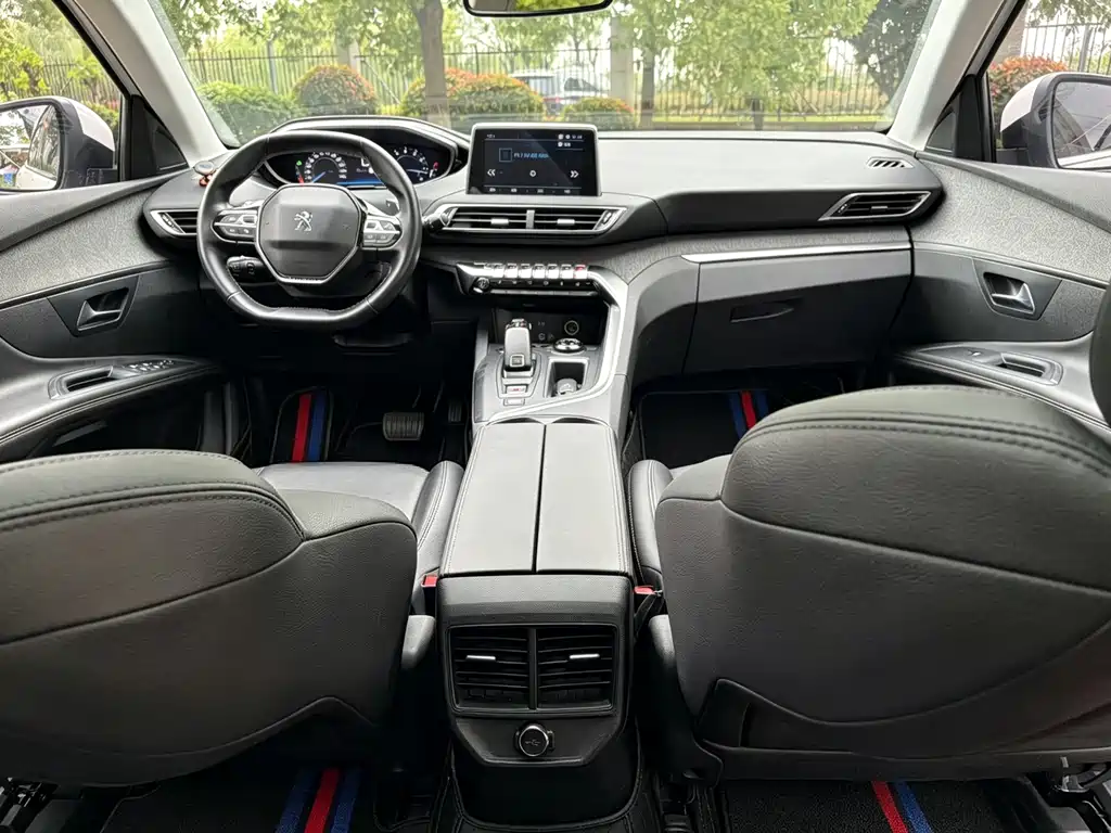 Peugeot 4008 2018 — фото 30