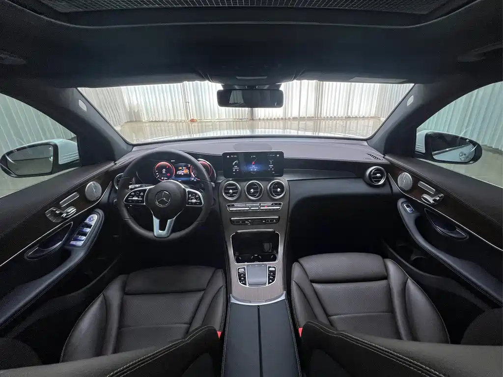 Mercedes-Benz GLC 2021 — фото 11