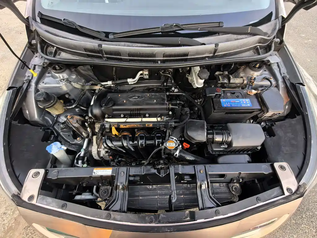 Hyundai Verna 2015 — фото 17