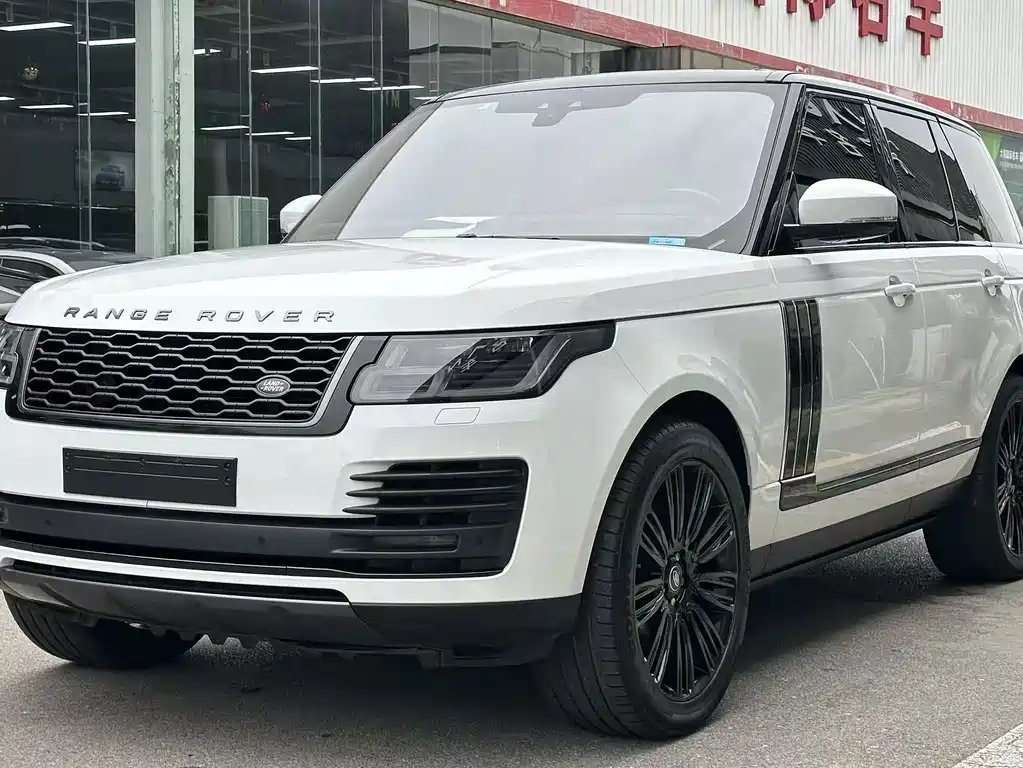 Land Rover Range Rover 2018 — фото 1
