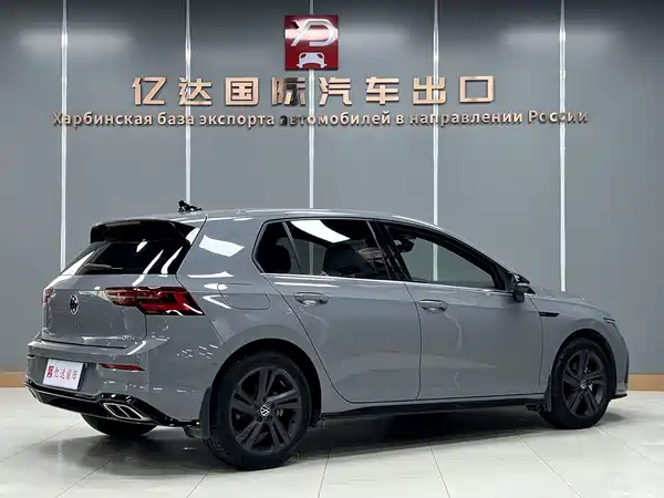 Volkswagen Golf 2023