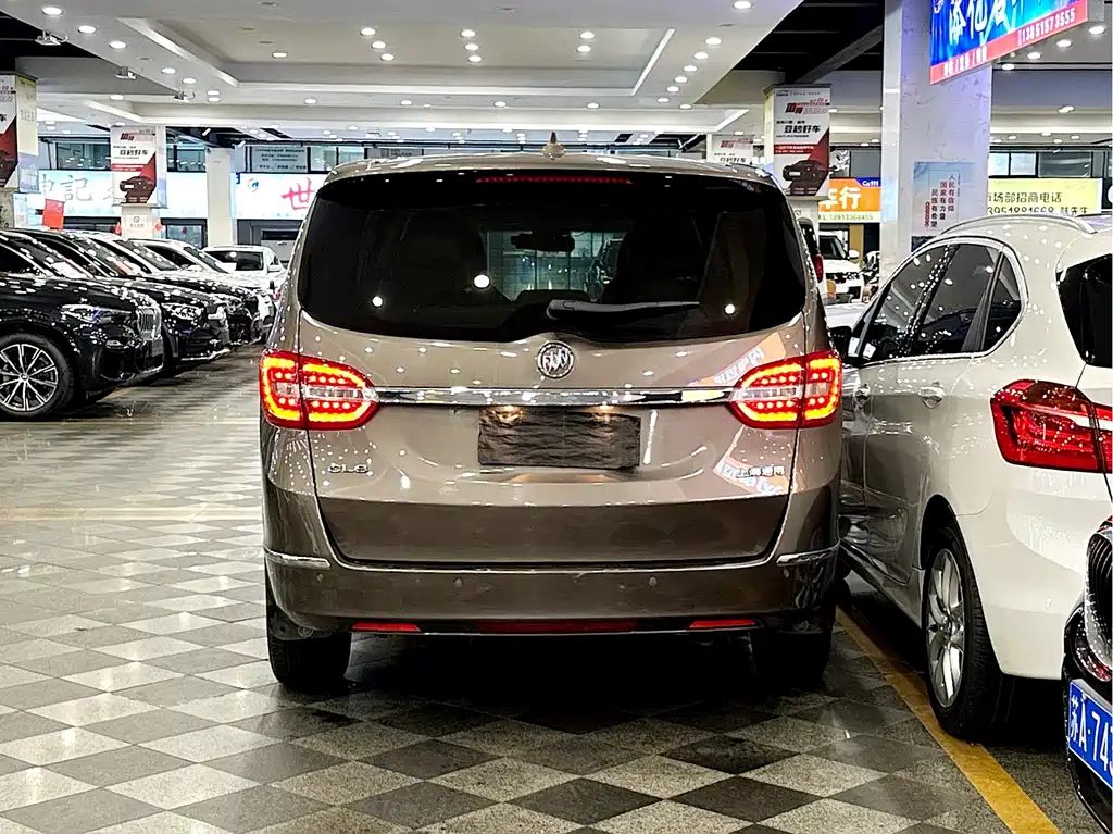 Buick GL8 2014