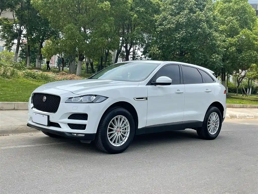 Jaguar F-PACE 2018 — фото 2