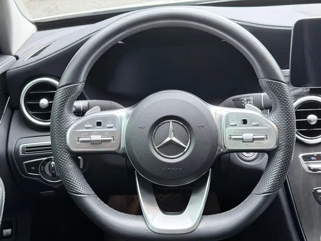 Mercedes-Benz C-Class 2021 — фото 10