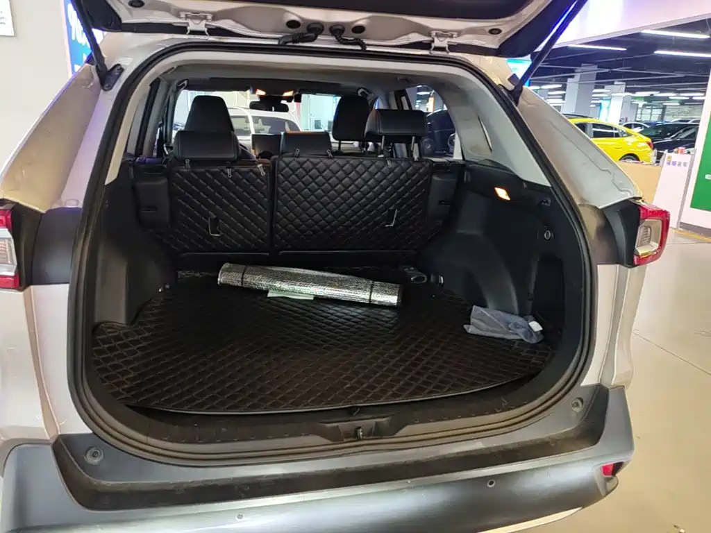 Toyota Wildlander 2021 — фото 19