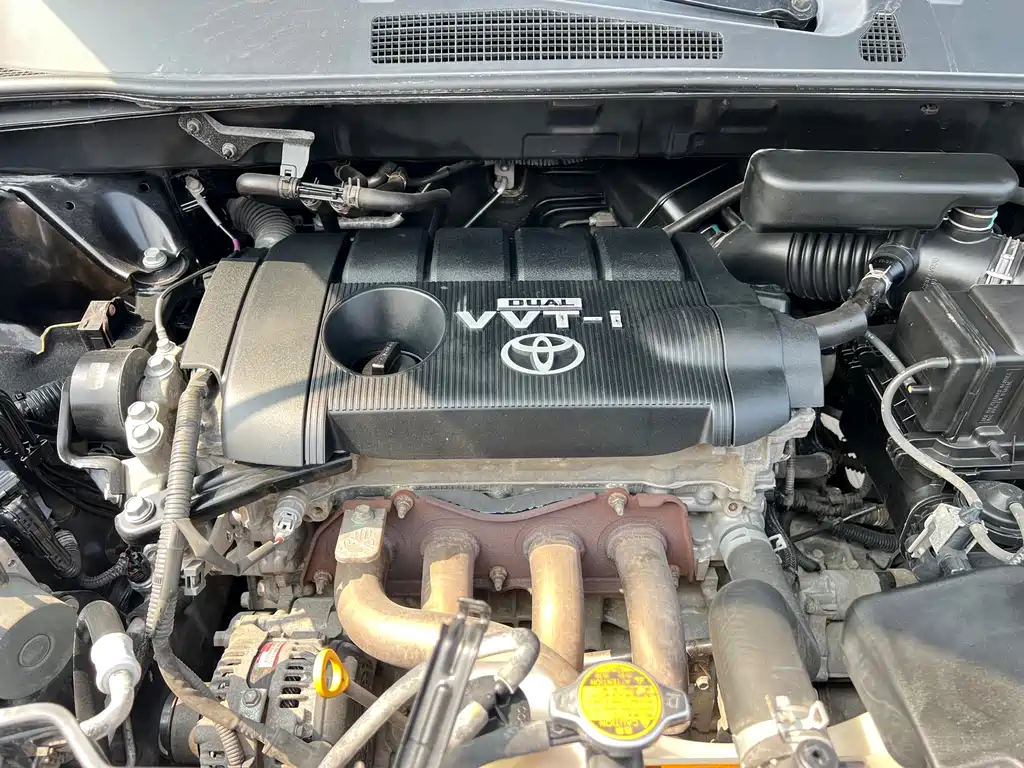 Toyota Highlander 2010 — фото 25