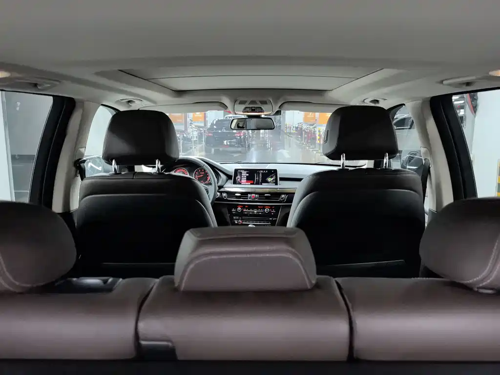 BMW X5 2015 — фото 13