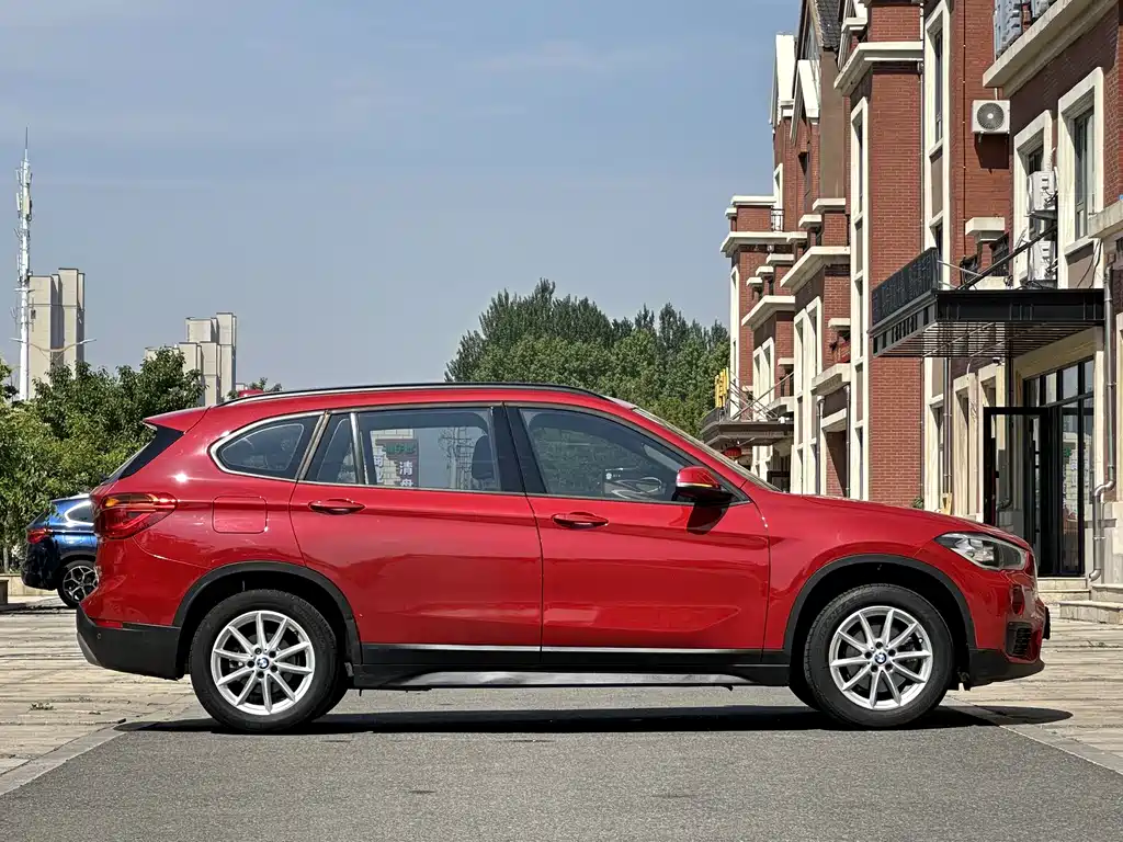 BMW X1 2018 — фото 7