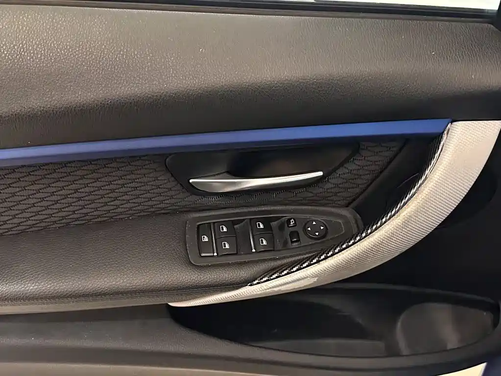 BMW 3 Series 2018