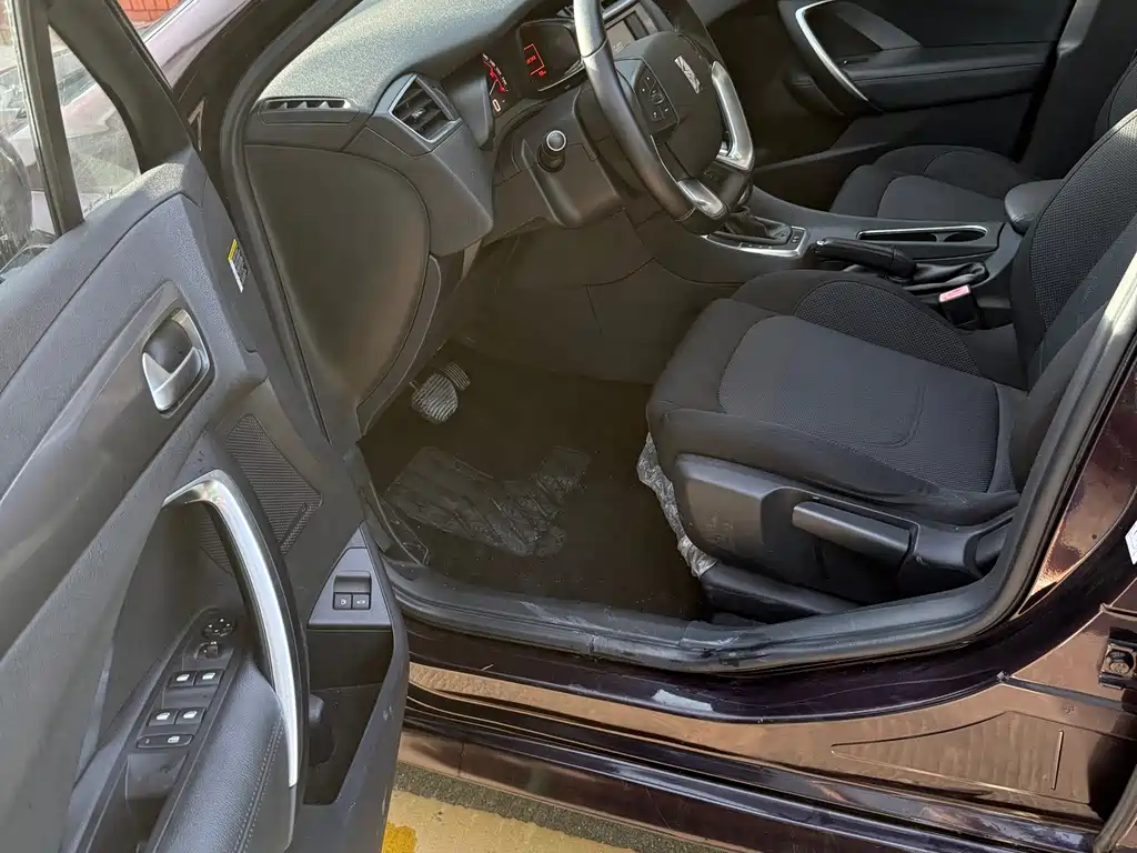 DS 5LS 2016 — фото 7