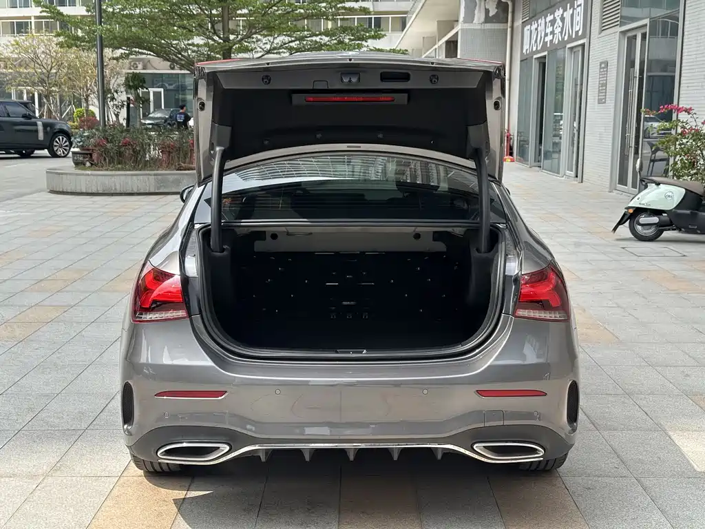 Mercedes-Benz A-Class 2022 — фото 21