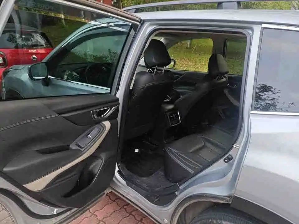 Subaru Forester 2022 — фото 8