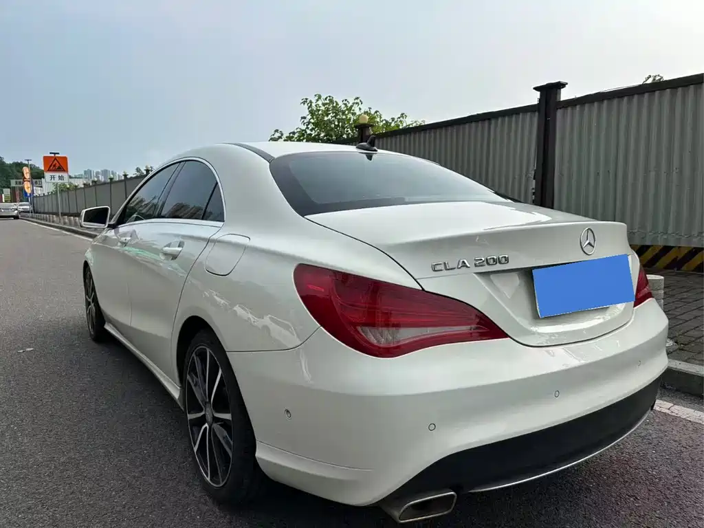 Mercedes-Benz CLA 2015 — фото 9