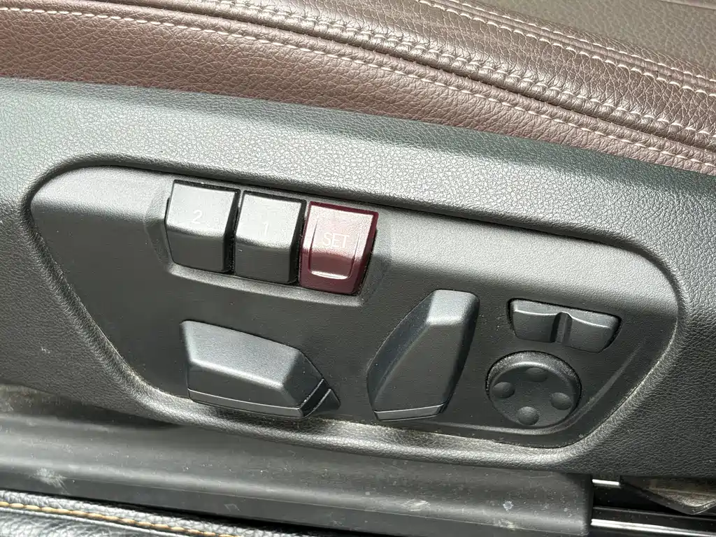 BMW X1 2017 — фото 14