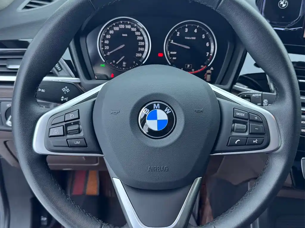 BMW X1 2023 — фото 13