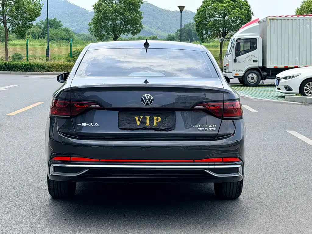 Volkswagen Sagitar 2024