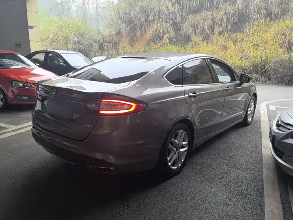 Ford Mondeo 2016