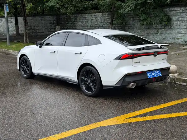 Changan UNI-V 2023