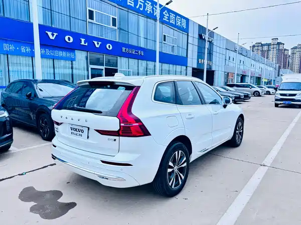 Volvo XC60 2024
