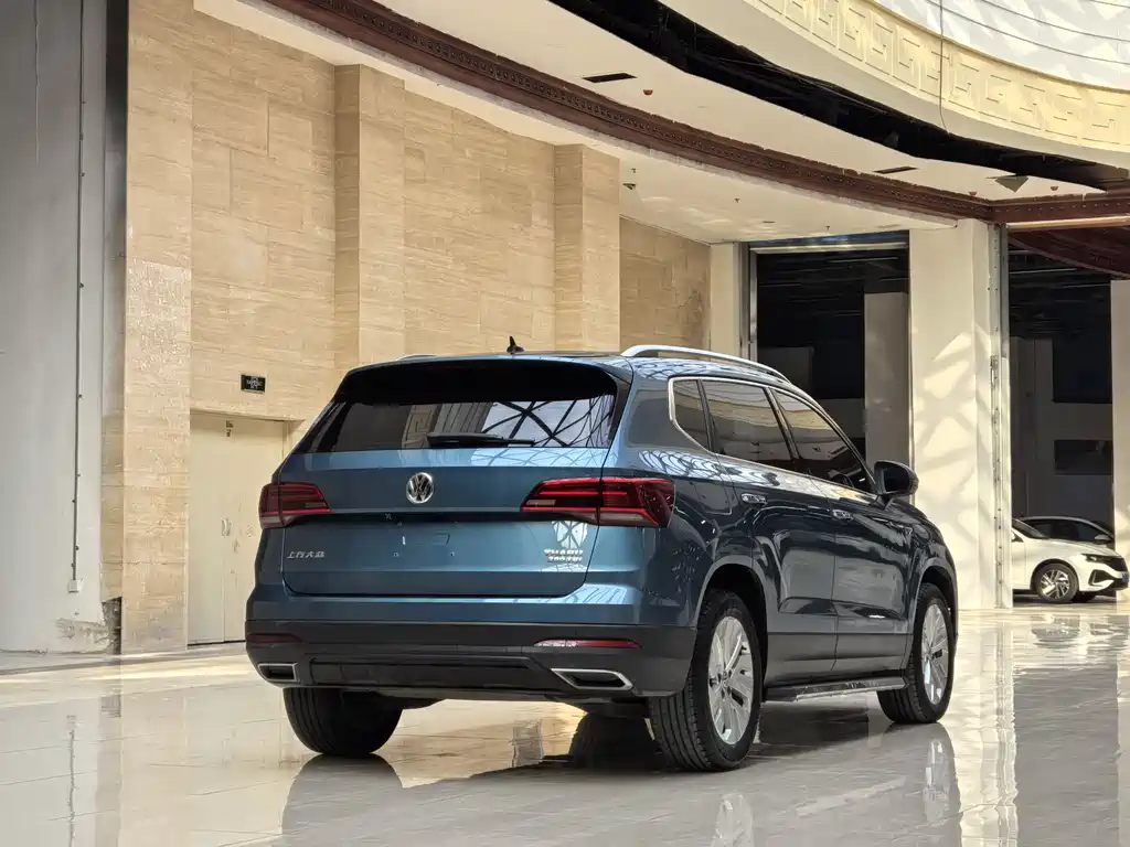 Volkswagen Tharu 2019 — фото 14