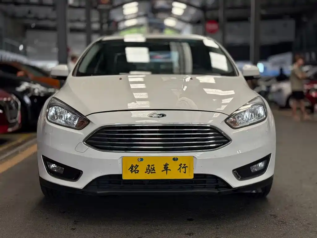 Ford Focus 2017 — фото 2