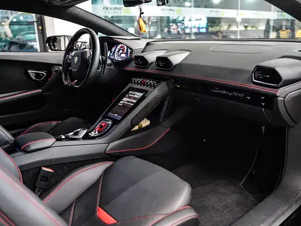 Lamborghini Huracan 2020