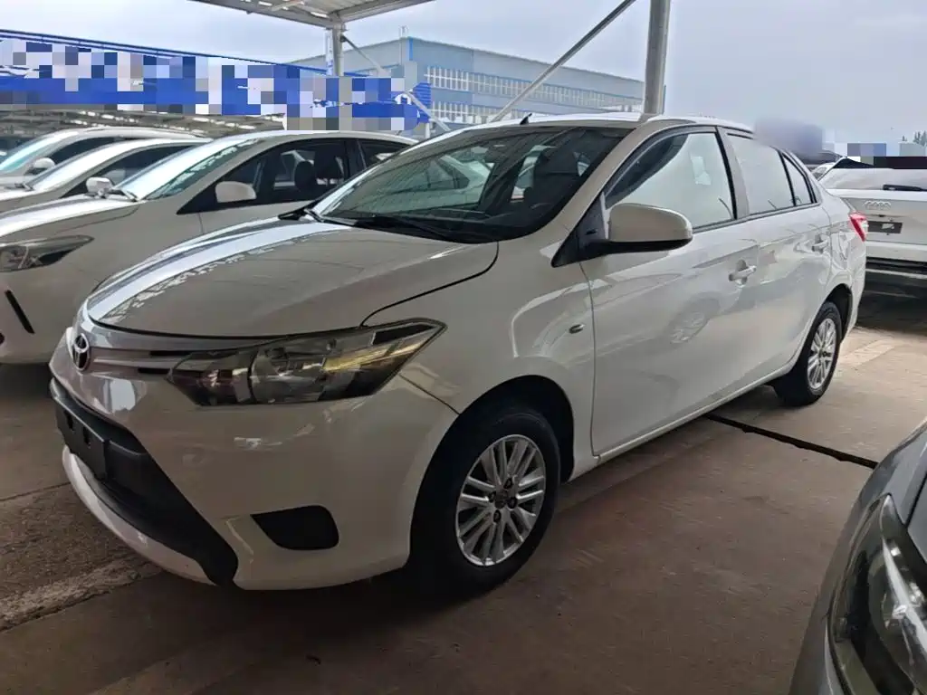 Toyota Vios 2015 — фото 2