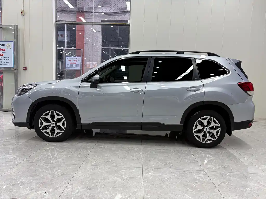 Subaru Forester 2021 — фото 5