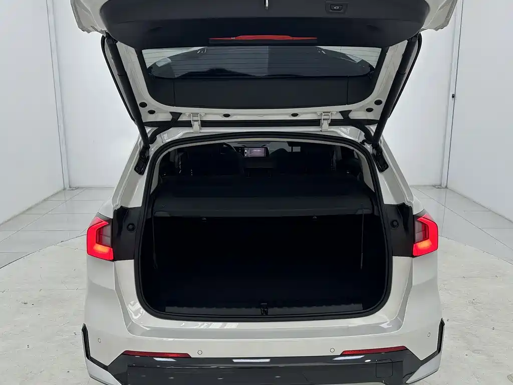BMW X1 2023 — фото 17
