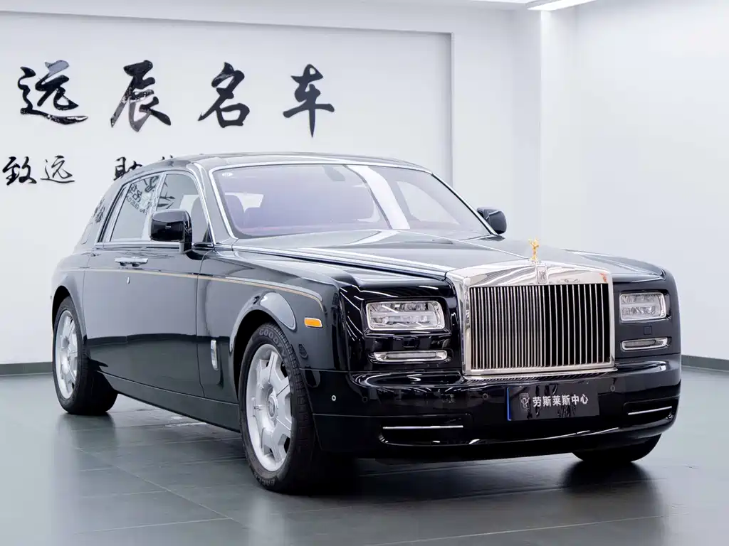Rolls-Royce Phantom 2012 — фото 3