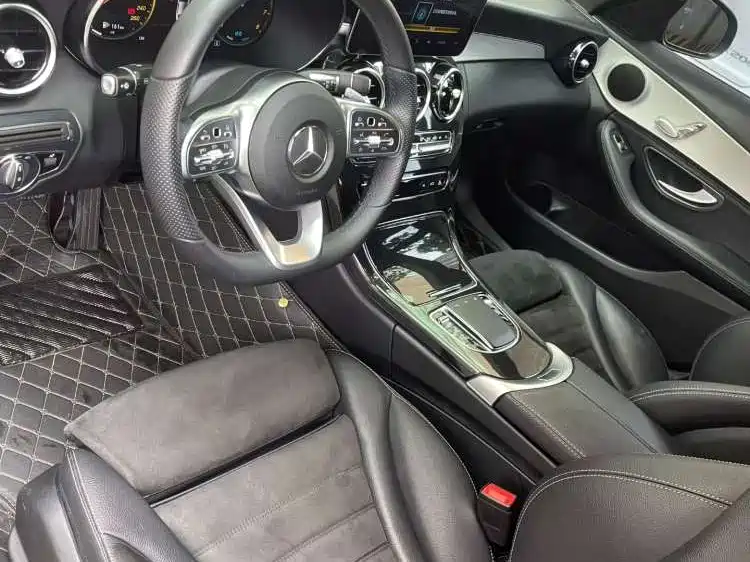 Mercedes-Benz C-Class 2020 — фото 5